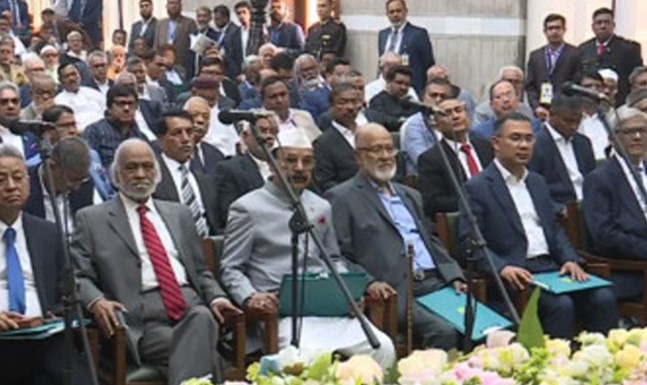 মন্ত্রিসভার শপথ অনুষ্ঠান শুরু